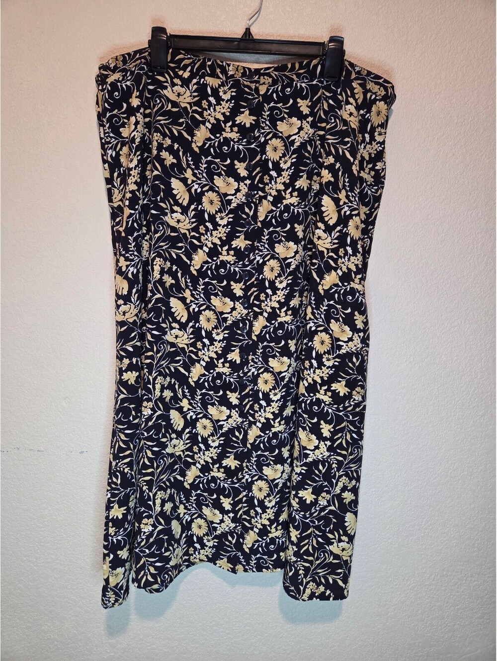 Maggie Barnes Black and Yellow Floral Button-Front Skirt 24W